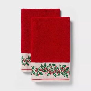 Threshold 2Pk Holly Berry Hand Towels Red
